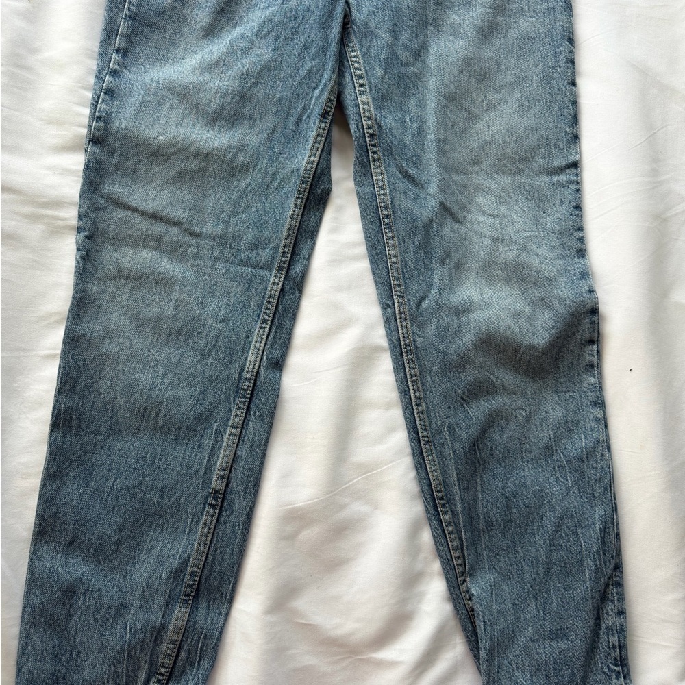 Zara Classic Blue Denim Jeans - Picture 4 of 5